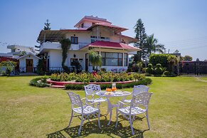 Alaya Stays Farm Naturelle Serene 3-BHK