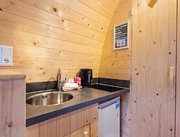 Zeeland Glamping Lodge for 2