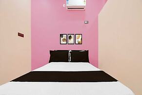 Hotel Aryanandan - Near Ram Mandir