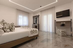 Lena Suites Sorrento