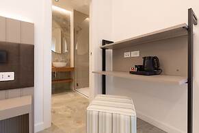 Lena Suites Sorrento