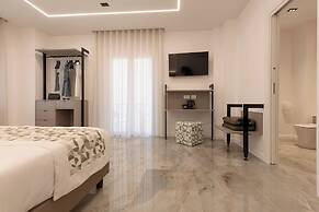 Lena Suites Sorrento