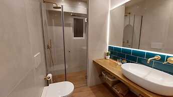 Tsiamis Sea Sun Suite - Homely Retreat