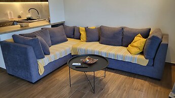 Tsiamis Sea Sun Suite - Homely Retreat