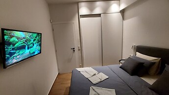 Tsiamis Sea Sun Suite - Homely Retreat