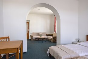 Hotel Jaro Mělník