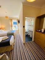 The Carlton Hotel