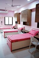 LIVZO - PINK HOUSE