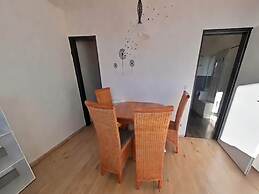 Studio Martina mit Pool und Sauna