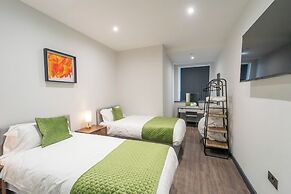 Sevenstay Plus - 60 Old Hall Street