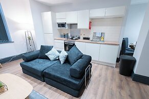 Sevenstay Plus - 60 Old Hall Street