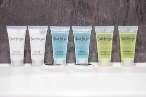 Sevenstay Plus - 60 Old Hall Street