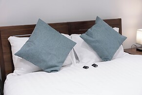 Sevenstay Plus - 60 Old Hall Street