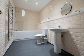 Sevenstay Plus - 60 Old Hall Street