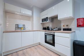 Sevenstay Plus - 60 Old Hall Street