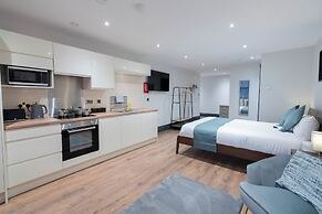 Sevenstay Plus - 60 Old Hall Street
