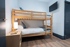 Sevenstay Plus - 60 Old Hall Street