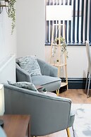 Sevenstay Plus - 60 Old Hall Street