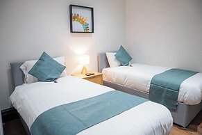 Sevenstay Plus - 60 Old Hall Street