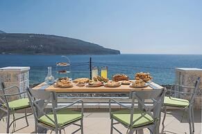 Alkyon Seaside Studios
