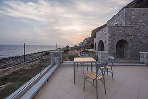 Alkyon Seaside Studios