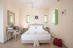 Alkyon Seaside Studios