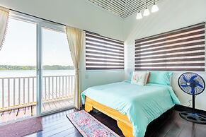 Coral Wing Casitas