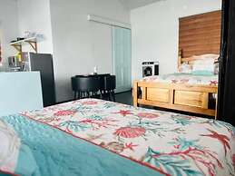 Coral Wing Casitas