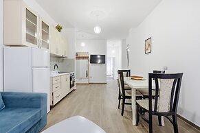 Enles Garden Beach Apartments