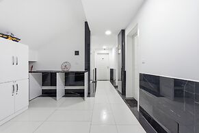 Enles Garden Beach Apartments