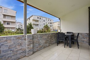 Enles Garden Beach Apartments