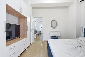 Enles Garden Beach Apartments