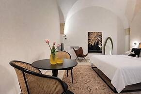 CAVA Urban Relais