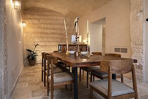 CAVA Urban Relais