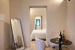 CAVA Urban Relais