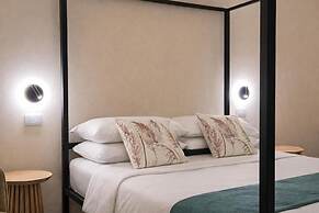 CAVA Urban Relais