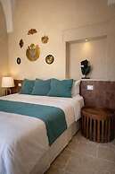 CAVA Urban Relais