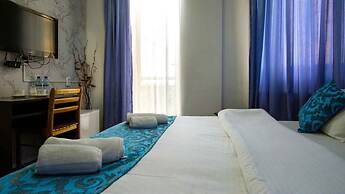 Hotel Nebula Inn