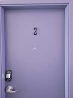 Gorgeous Beacon Heights 2 Bedrooms Apartment