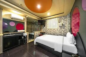 SOO HOTEL
