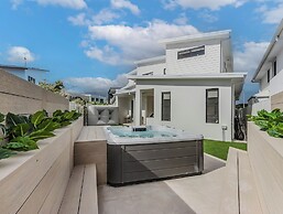 Black Wattle Beach House