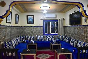 bluemoon house