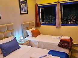 bluemoon house
