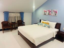 Zoey Boutique Villa