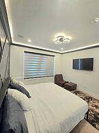Serene Dwelling Home-4 Bedroom,pool Table Near Yeg- With AC