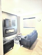 Serene Dwelling Home-4 Bedroom,pool Table Near Yeg- With AC
