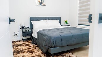 Serene Dwelling Home-4 Bedroom,pool Table Near Yeg- With AC