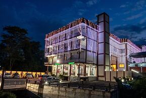 Osho Hotel