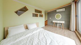 Hongcheon Huttopia Glamping