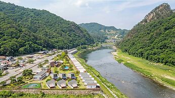 Hongcheon Huttopia Glamping